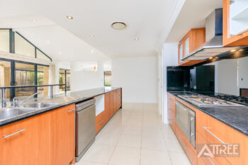 Listing image for 16 Northerly Drive, Harrisdale  WA  6112