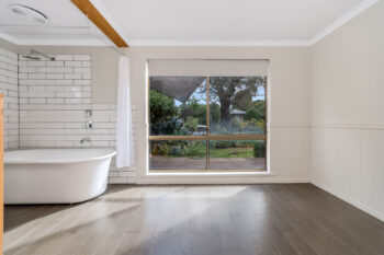 Listing image for 28a Honeyeater Retreat, Brookdale  WA  6112