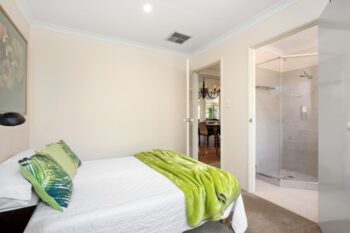 Listing image for 28 Roebuck Avenue, Canning Vale  WA  6155