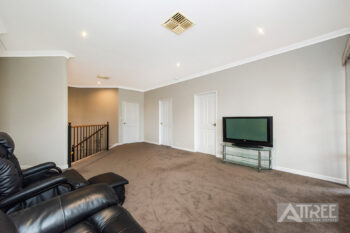 Listing image for 7 Palatine Crescent, Canning Vale  WA  6155