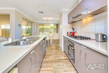 Listing image for 5 Berkeley Loop, Piara Waters  WA  6112