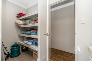 Listing image for 40 Veterans Drive, Byford  WA  6122