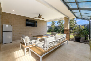 Listing image for 8 Lentara View, Hilbert  WA  6112