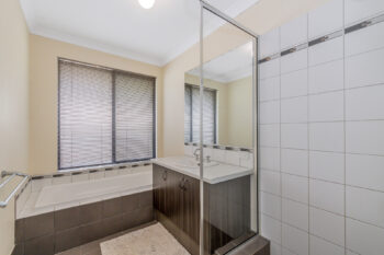 Listing image for 6 Garron Rest, Canning Vale  WA  6155