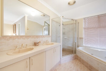 Listing image for 12 Lily Place, Thornlie  WA  6108