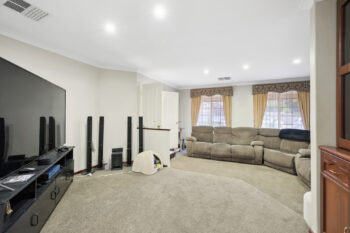 Listing image for 6 Ambassador Court, Thornlie  WA  6108