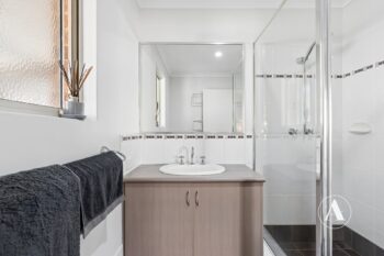 Listing image for 3/6 Gold Court, Maddington  WA  6109