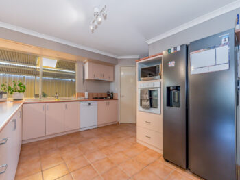 Listing image for 6 Pulford Close, Huntingdale  WA  6110