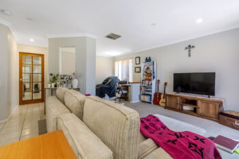 Listing image for 9 Iandra Loop, Carramar  WA  6031