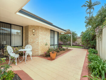 Listing image for 9 Brookside Square, Canning Vale  WA  6155
