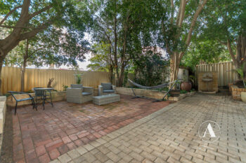 Listing image for 4 Tweed Close, Camillo  WA  6111