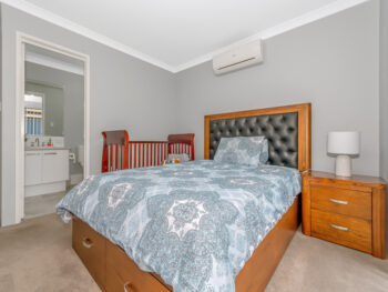 Listing image for 21 Primrose Loop, Byford  WA  6122