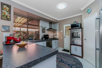 Listing image for 2 Feltbush Mews, Canning Vale  WA  6155