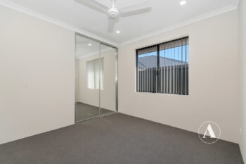Listing image for 7B Kembla Way, Lakelands  WA  6180