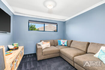 Listing image for 9 Glenora Way, Harrisdale  WA  6112