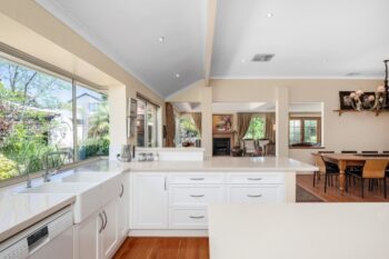 Listing image for 28 Roebuck Avenue, Canning Vale  WA  6155