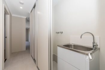 Listing image for 31B Dudbrook Way, Dudley Park  WA  6210