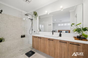 Listing image for 29 Foxtail Grove, Wandi  WA  6167