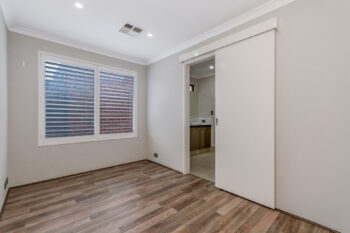 Listing image for 5 Basil Loop, Treeby  WA  6164