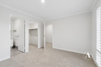 Listing image for 33 Rossiter Avenue, Piara Waters  WA  6112
