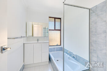 Listing image for 20 Fortunella Grove, Seville Grove  WA  6112