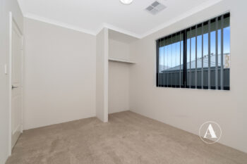 Listing image for 11 Dudbrook Way, Dudley Park  WA  6210