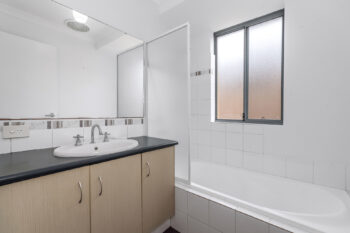 Listing image for 29B Oakleigh Pass, Harrisdale  WA  6112