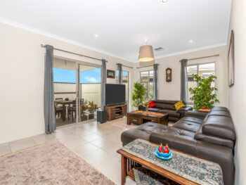 Listing image for 3/50 Middle Parkway, Canning Vale  WA  6155