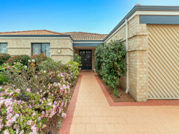 Listing image for 9 Brookside Square, Canning Vale  WA  6155