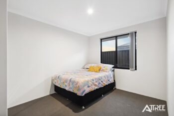 Listing image for 32 Minette Road, Piara Waters  WA  6112