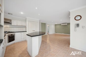 Listing image for 10 Hidcote Nook, Canning Vale  WA  6155