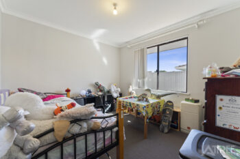 Listing image for 9 Cygni Street, Mandurah  WA  6210