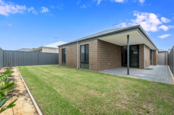 Listing image for 5 Oldenburg Way, Forrestdale  WA  6112