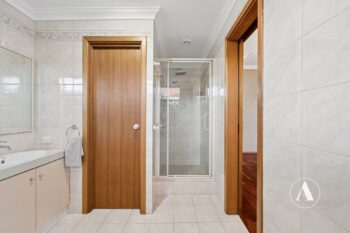 Listing image for 14 Consulate Court, Thornlie  WA  6108