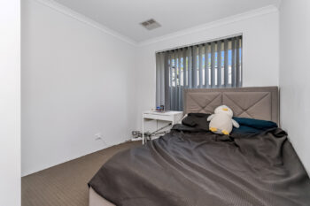 Listing image for 44 Sunstone Boulevard, Treeby  WA  6164