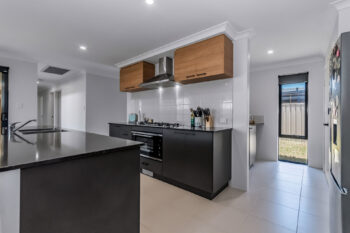 Listing image for 5 Mayo Place, Gosnells  WA  6110