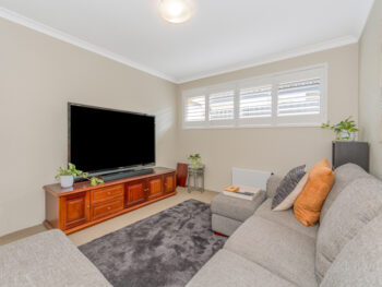 Listing image for 8 Olsen Bend, Harrisdale  WA  6112