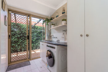 Listing image for 10 Mulga Place, Thornlie  WA  6108