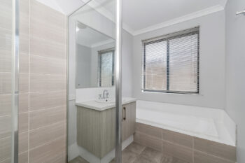 Listing image for 42 Caldwell Parkway, Haynes  WA  6112