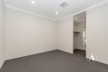 Listing image for 100 Dotterel Way, East Cannington  WA  6107