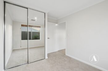 Listing image for 33 Rossiter Avenue, Piara Waters  WA  6112