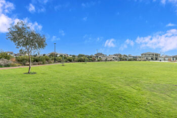 Listing image for 12 Middle Parkway, Canning Vale  WA  6155