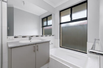 Listing image for 386 Wright Road, Piara Waters  WA  6112