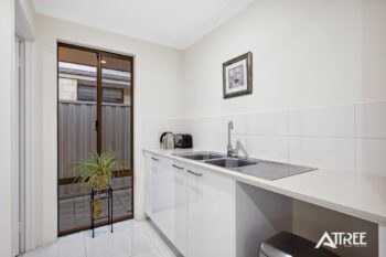 Listing image for 7 Sorrento Road, Piara Waters  WA  6112