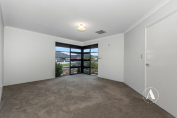 Listing image for 25 Woorabinda Rise, Lakelands  WA  6180
