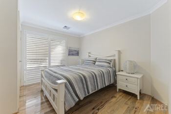 Listing image for 12 Glen Iris Drive, Jandakot  WA  6164