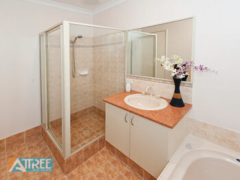 Listing image for 64 Totara Avenue, Canning Vale  WA  6155