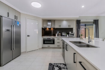 Listing image for 37 Hardwick Boulevard, Canning Vale  WA  6155