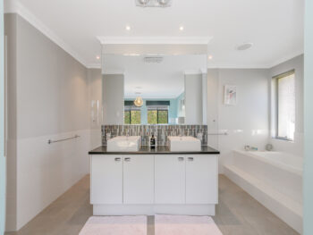 Listing image for 427 Balfour Street, Southern River  WA  6110