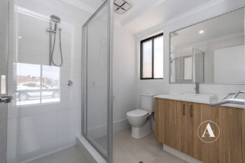 Listing image for 21 Somerset Way, Lakelands  WA  6180